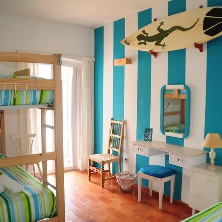 Jho'la Surf Camp * Luz