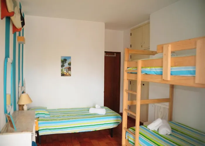 Jho'la Surf Camp * Luz